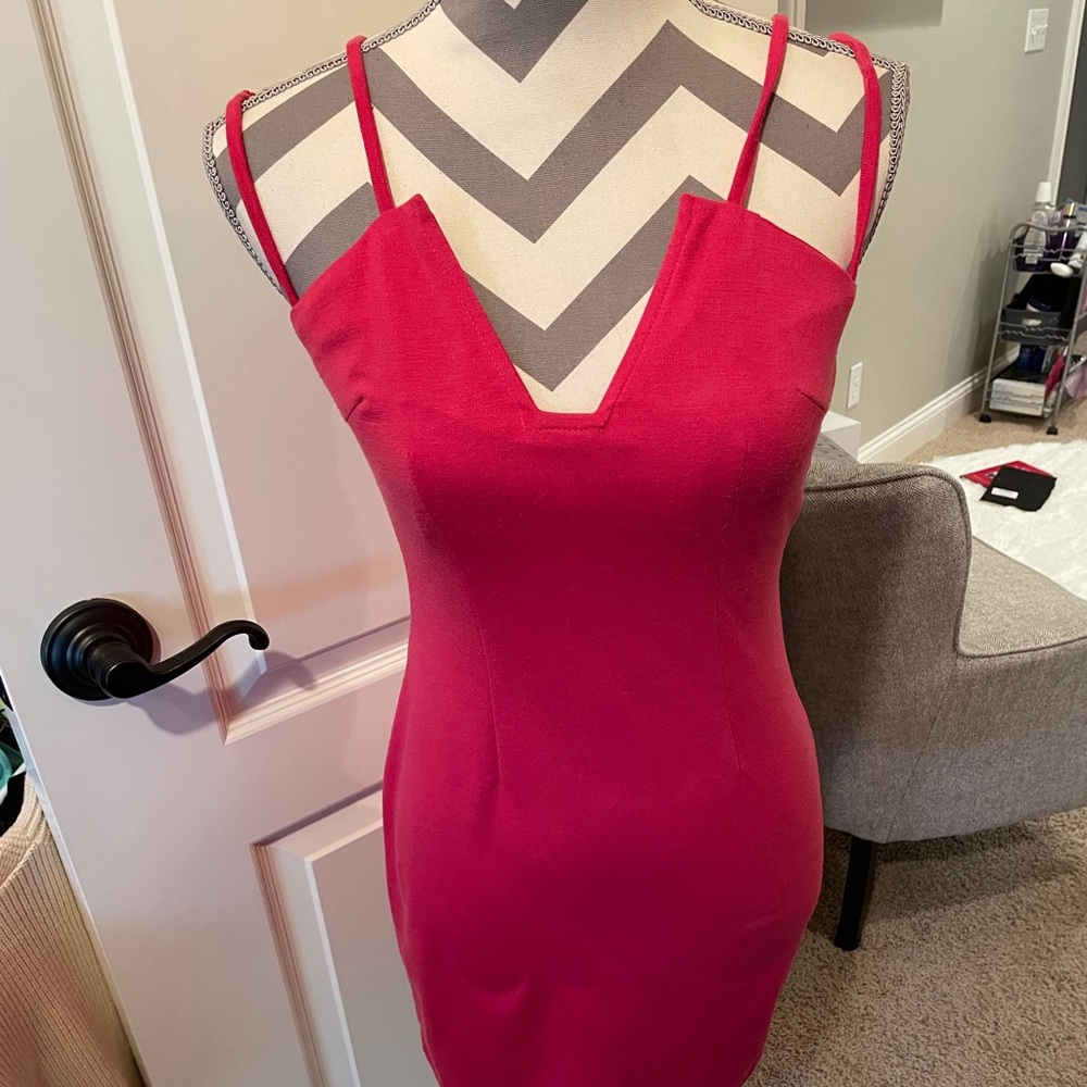 Tobi Fuschia cutout bodycon dress